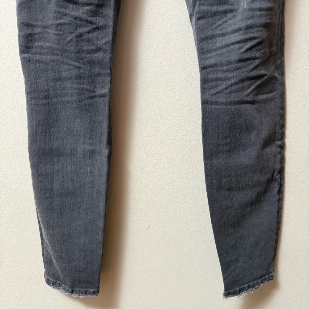 Madewell Skinny Jeans - Picture 10 of 11
